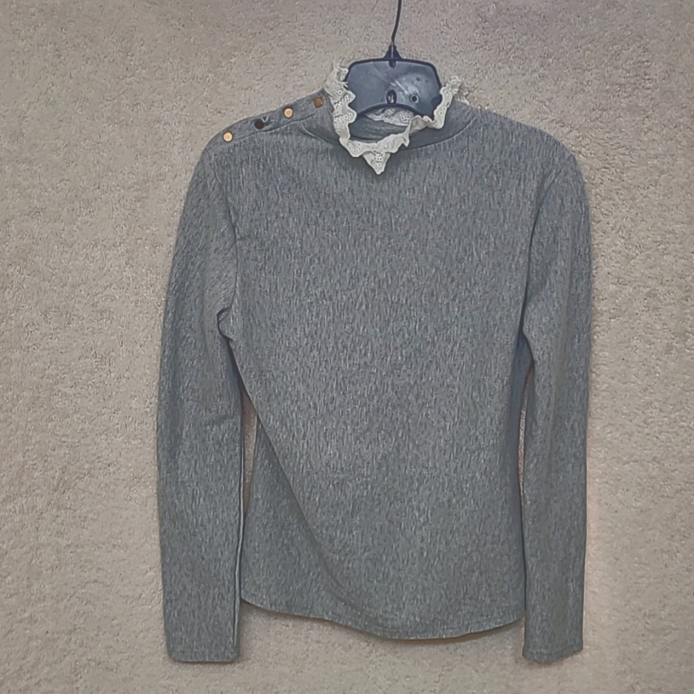Medium, turtleneck, crochet and gold acents